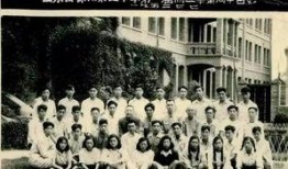 解放路学校爆料视频播放,揭秘校园内幕